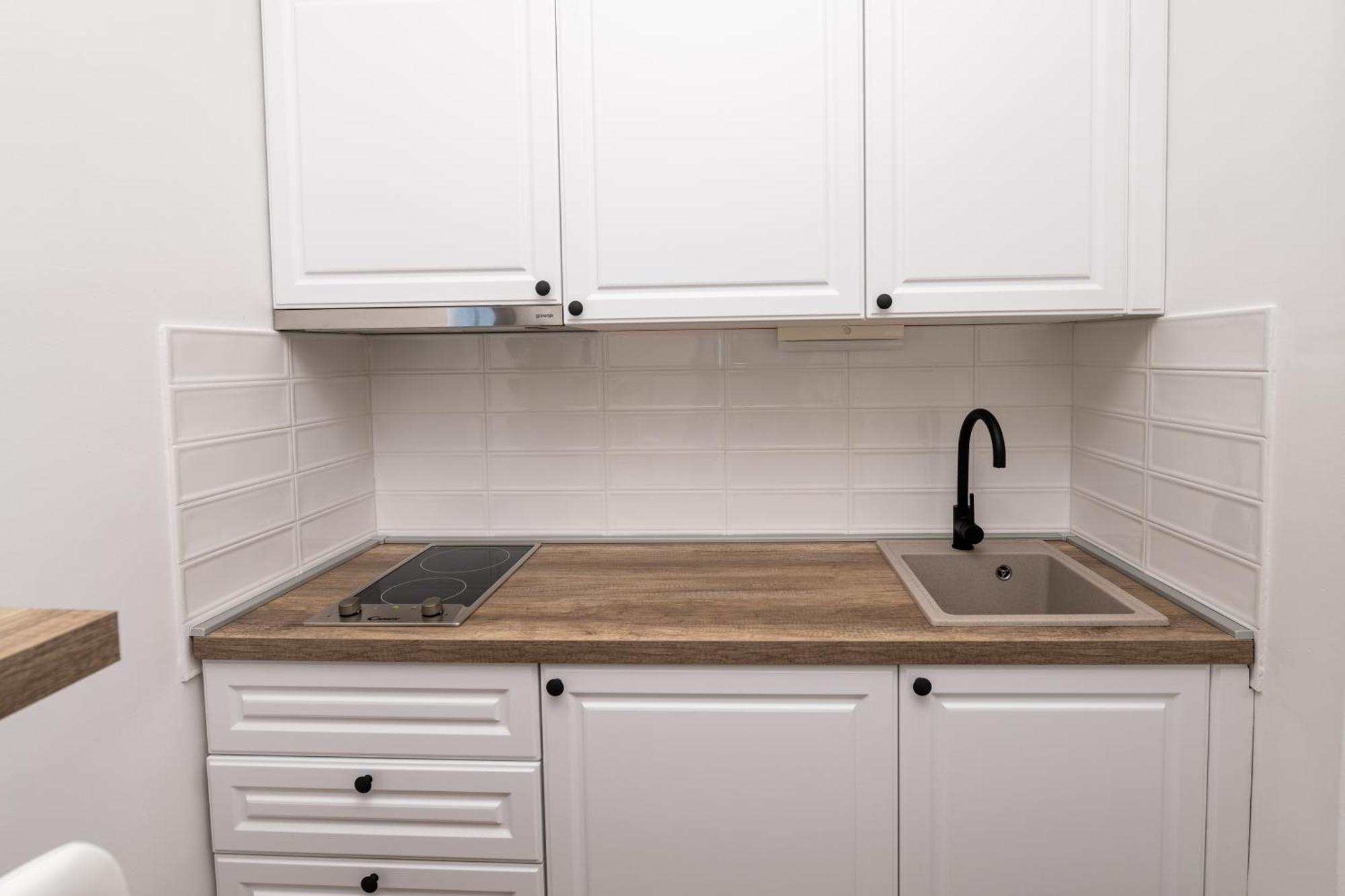 Sobe I Apartman Mareta Miholascica Bagian luar foto