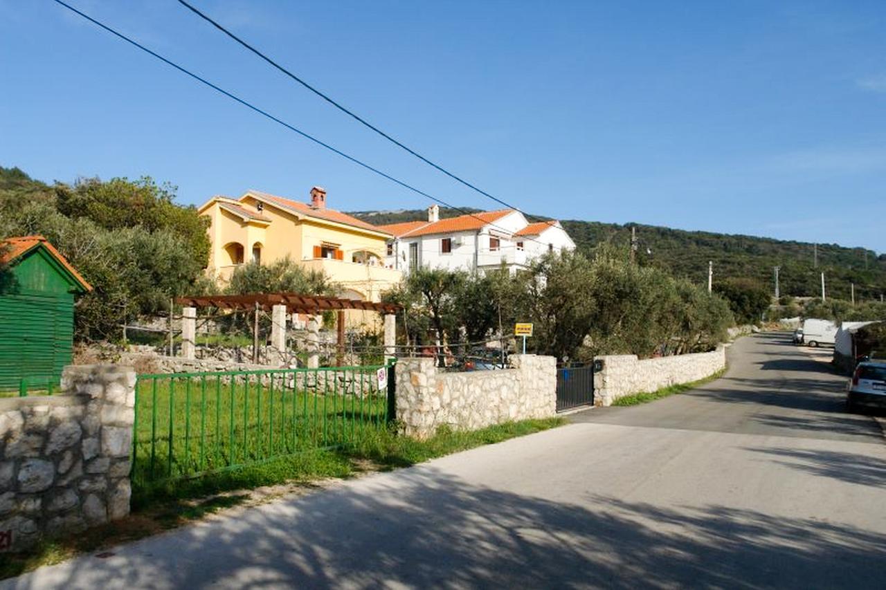 Sobe I Apartman Mareta Miholascica Bagian luar foto